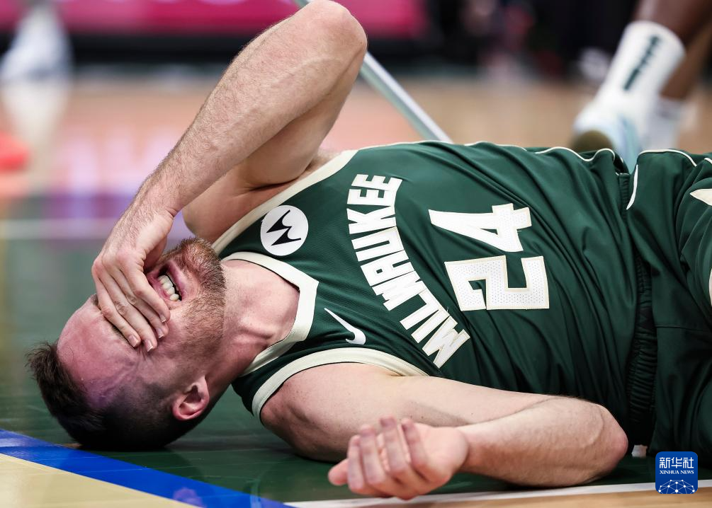乐动-NBA常规赛赛程吃紧，密尔沃基雄鹿窗口期防线松动，压力陡增，资深球员宣示担当的简单介绍-乐动